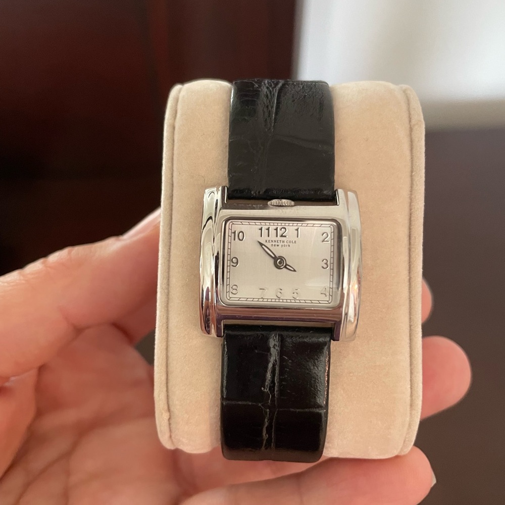 Woman’s Kenneth Cole Watch. Black and silver